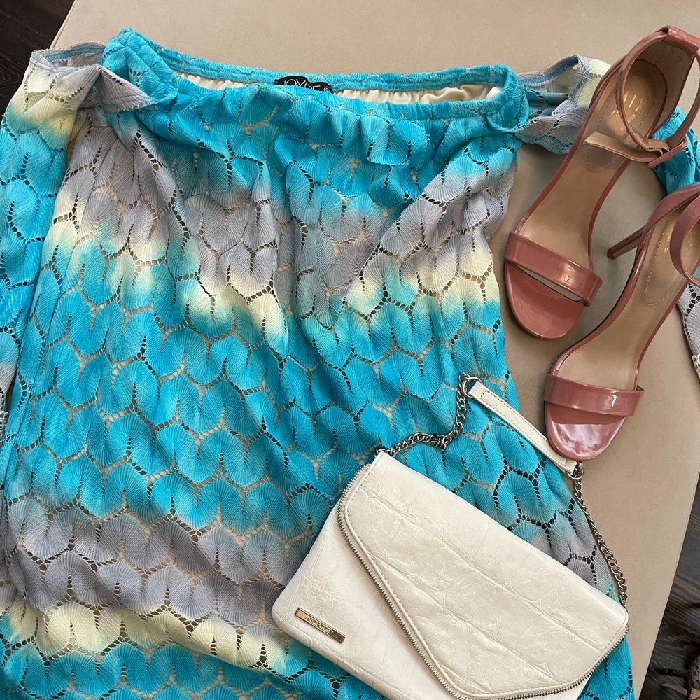 Cute off the shoulder dress/tunic